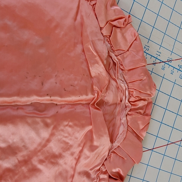 Crewel Needlepoint Embroidered Pillowcase Floral 40"x16.5" Cottagecore Satiny - Picture 9 of 10